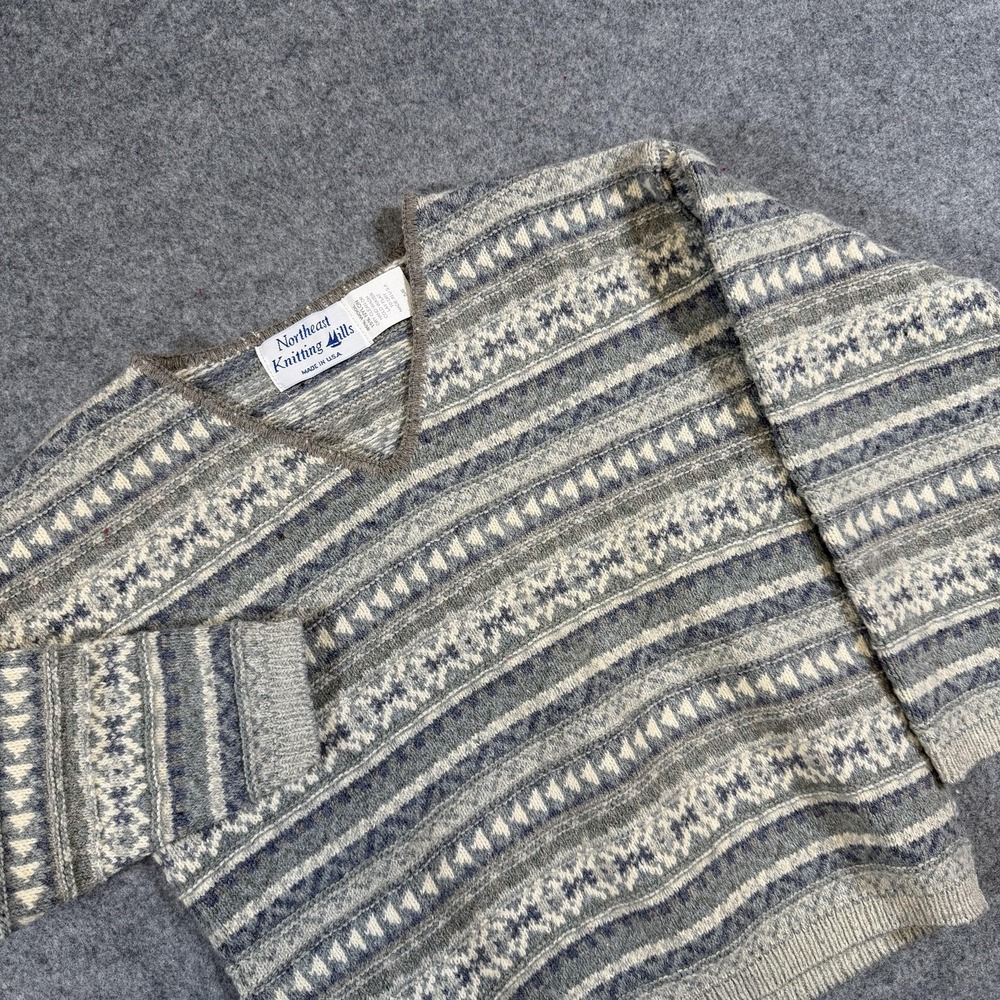 Vintage Northeast Knitting Mills Sweater Girls 5/6 Gray Wool Fair Isle V Neck